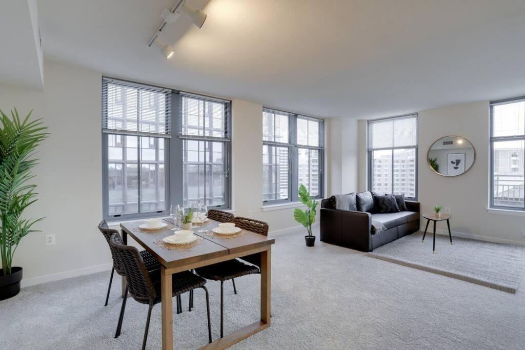 Prime Location Retreat Close To Dc And Metro Arlington Bagian luar foto